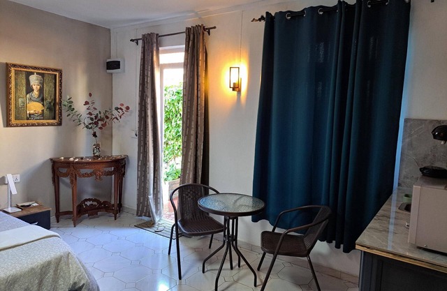 Apartment for 2 persons approx. 30 m² in Baie-du-Tombeau, Island of Mauritius