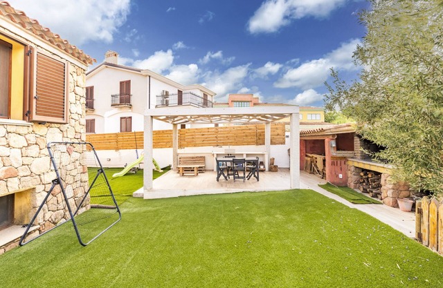 Apartment 'Il Giglio' with Private Garden, Wi-Fi and Air Conditioning