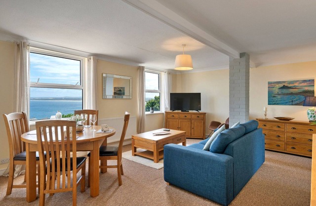 Apartment in Carbis Bay with Stunning Sea Views