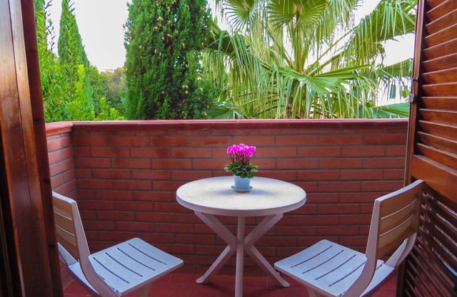 Apartment in terraced house with terrace and panoramic view, 2 room 4 people