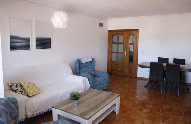 Apartment Jaca, 3 bedrooms, 6 persons
