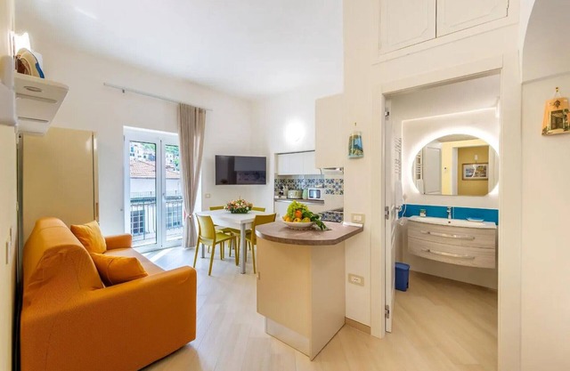 Apartment 'Nanninella' with Mountain View, Wi-Fi and Air Conditioning