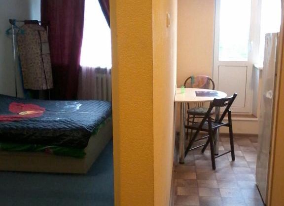 Apartment on Polyarnaya 4