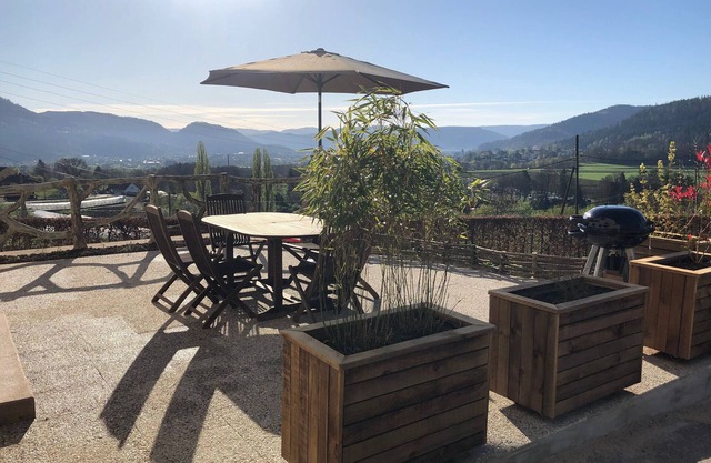 Apartment Saint-Nabord, 3 bedrooms, 6 persons