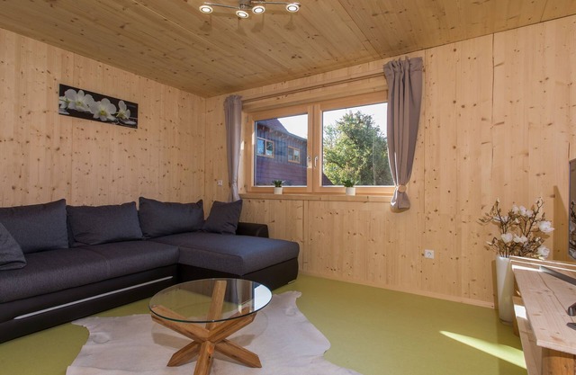 Apartment 'Schwarzwald' with Balcony and Wi-Fi