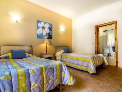 Apartment Ta Frenc Apartments in Ghasri - 4 persons, 2 bedrooms