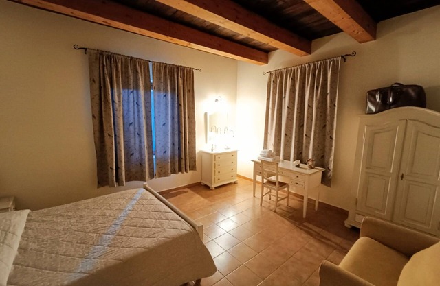 Apartment 'Tenuta Marchesi Fezia - 1' with Shared Pool, Wi-Fi and Air Conditioning