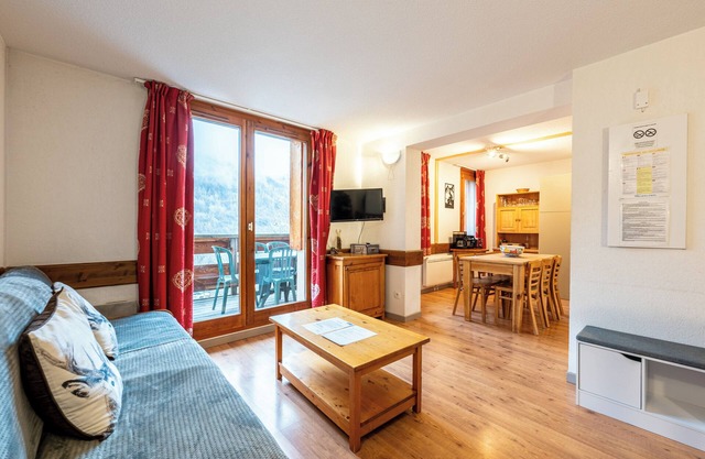 Apartment 'Valloire' with Mountain View, Private Terrace and Wi-Fi