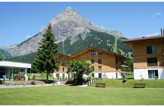 Apartment Victoria Alpine Park in Kandersteg - 4 persons, 2 bedrooms