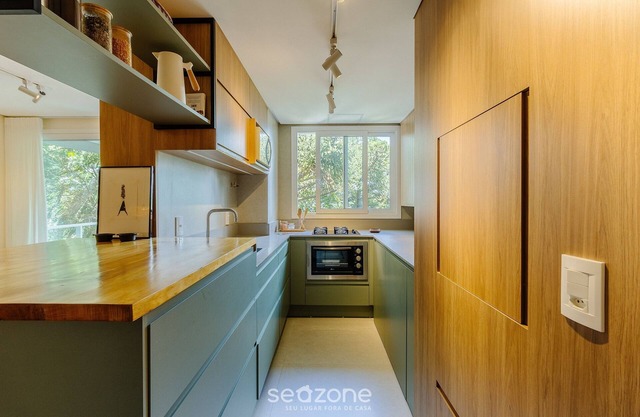 Apartment With 2 Suites and Barbecue. Mde0406