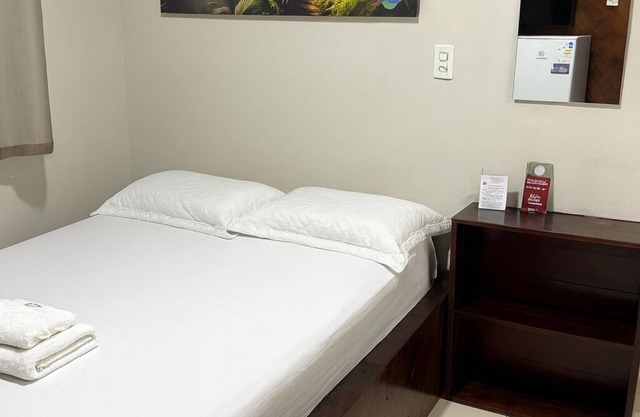 Apartment with bathroom in the center of Belém, close to Praça da República.