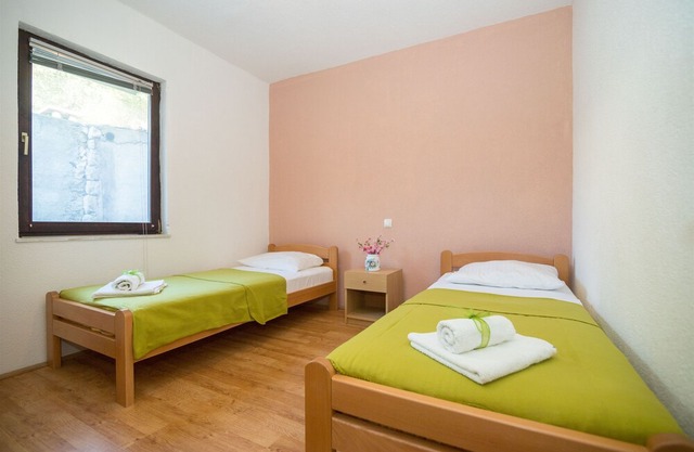 Apartments Galic (30441-A2) - Pisak