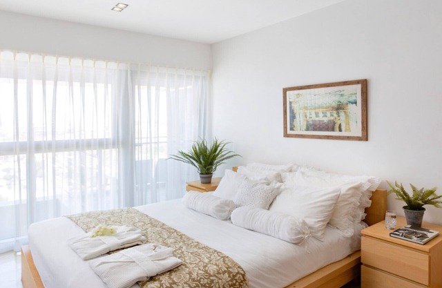 Apartments in a stunning beach-side location through