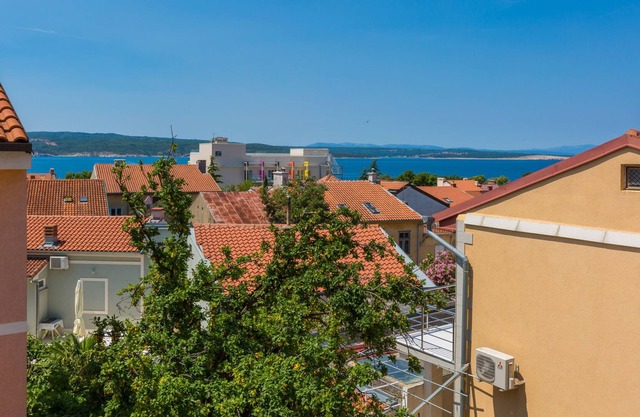 Apartments Kalla (77691-A1) - Crikvenica