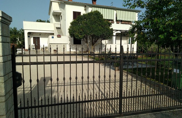 Apartments VESNA (78301-A2) - Porec