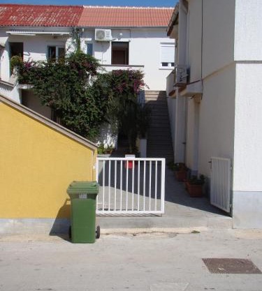 Apartments with parking space Povljana, Pag - 15532