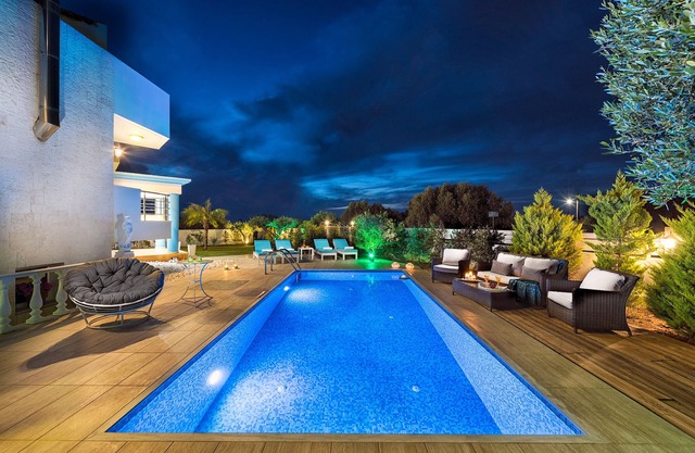 Aphrodite luxury villa with private pool !