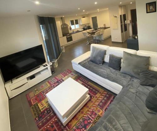 Appartement belle vue sur les montagnes