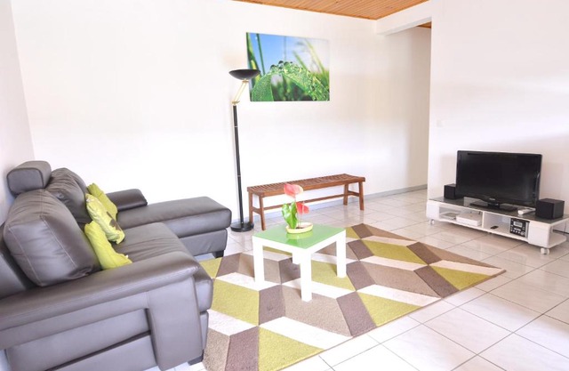 Appartement charmant a La Trinite avec jardin clos 55 m²