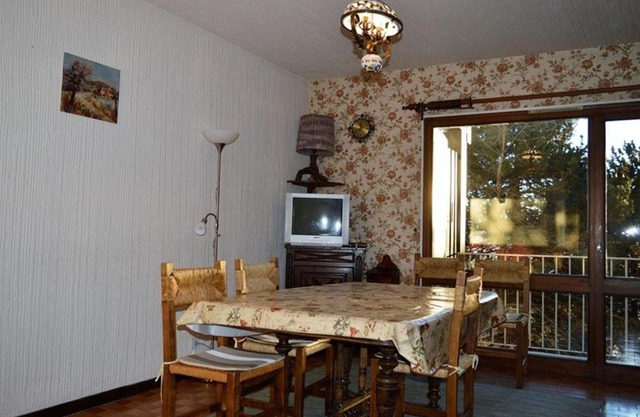 Appartement 3P pour 6 pers avec parking et cuisine équipée, exposé plein sud, près du golf - FR-1-580-32