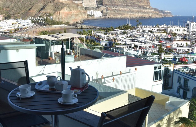 Apt. 1ºA "Spectacular views of the sea and the marina of Puerto de Mogán"