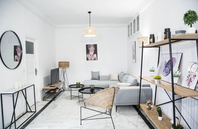 Apt moderne face au parc et au cœur de la Marsa