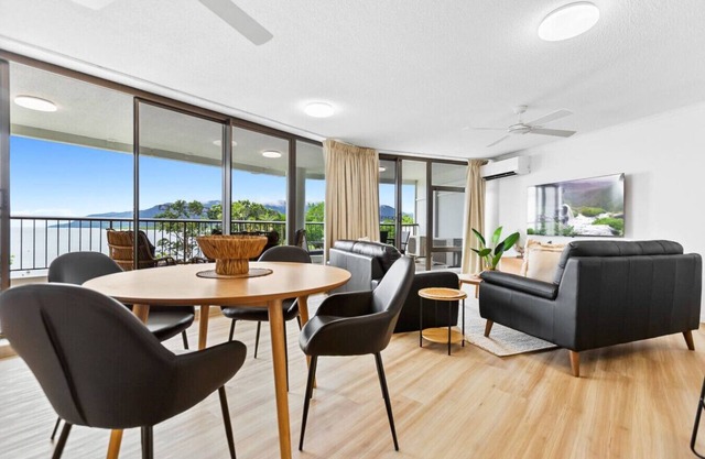 Aquarius Esplanade Retreat