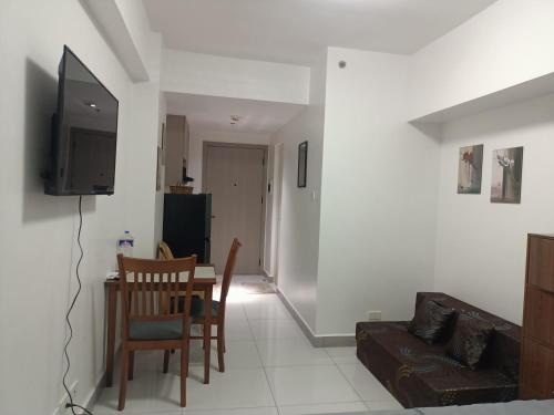 Arc Tower Condominium