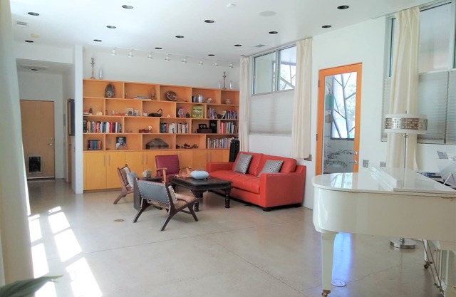 Architecture Award Winner! Exclusive Luxury Retreat near Old Town & Downtown