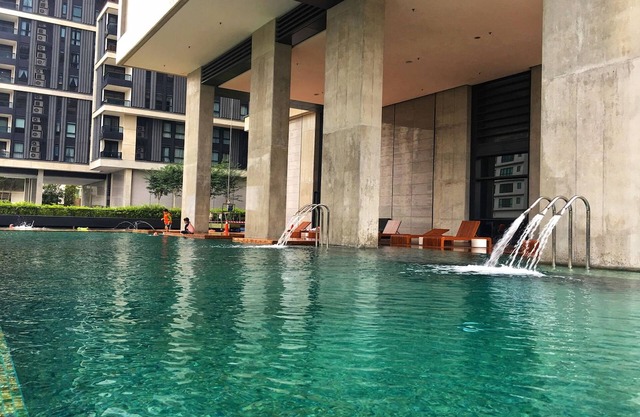 Arcoris Mont Kiara Apartments by Emily in Town