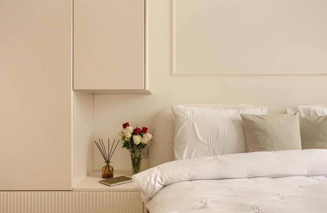 ARI - AFI Mall Luxurious Apartments