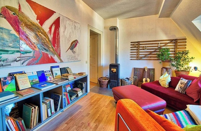 Art loft vacation apartment in a stylishly renovated Art Nouveau villa