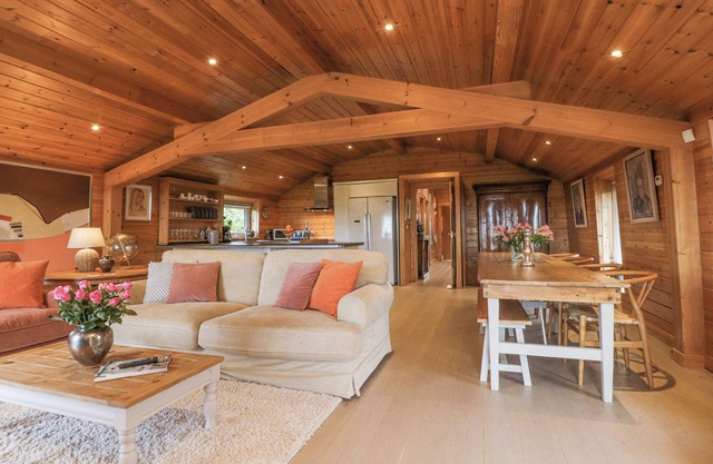 Artisan Lodge