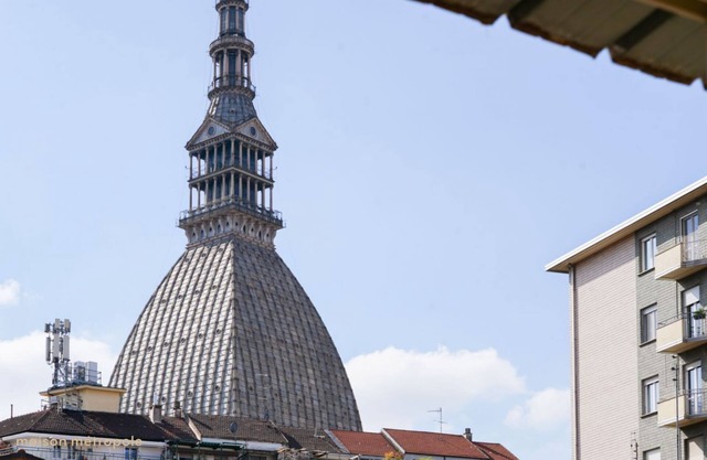 Artists Art Apartment