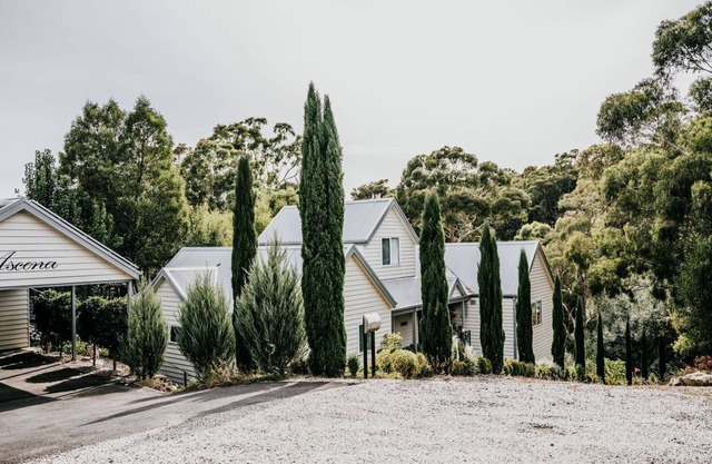 Ascona ~ Hepburn Springs/Daylesford ~ Sleeps 10