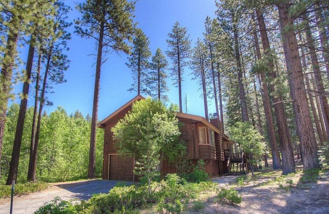 Aspen View Lodge | Mt. Cabin Retreat Close to Winter Fun | HCH0863