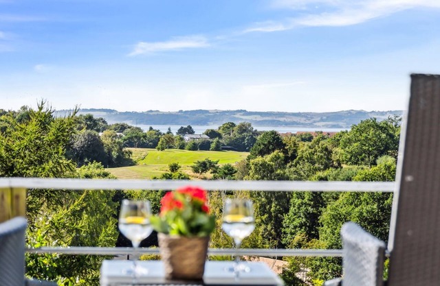 "Asta" - 1km from the sea by Interhome