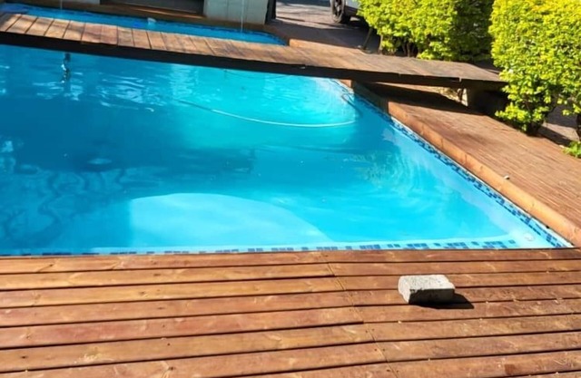 AT BLACK WOOD GUEST HOUSE