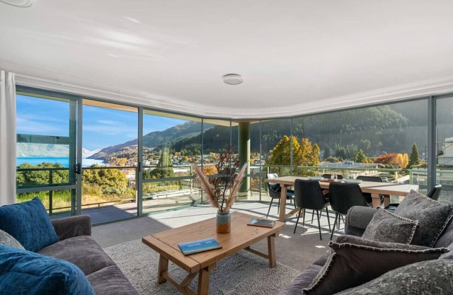 Queenstown 