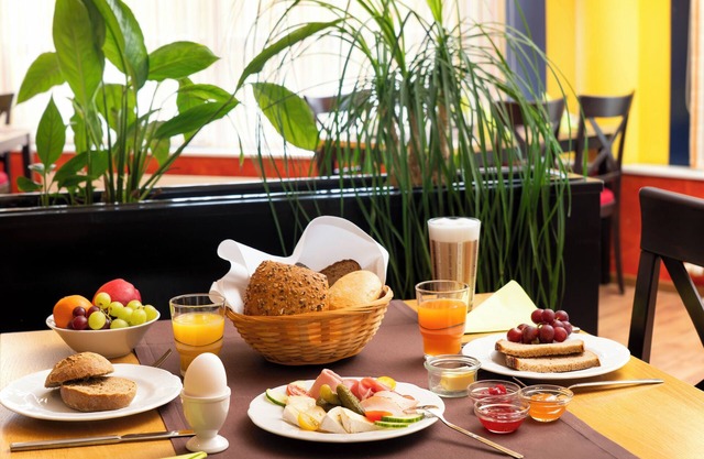 Ates Hotel Lampertheim by Aurum