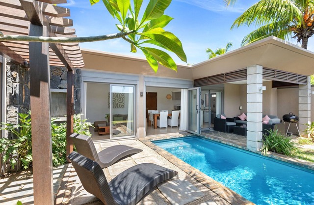 Athena Villa D10 - Three Bedroom House, Sleeps 6