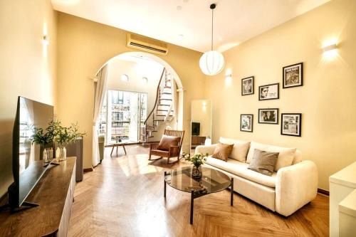 Attic Glass dome Duplex- LoveHanoi Stay
