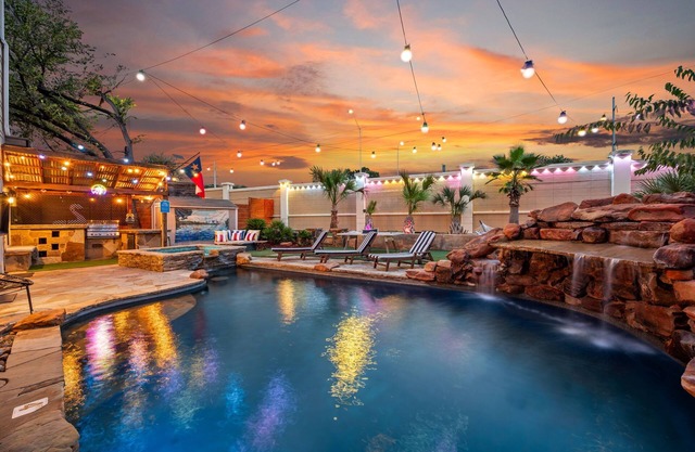 ATX Oasis! 3-Story Home w/Heated Pool, Spa & Outdoor Fun - Close to downtown