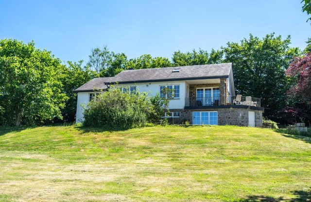 Au Paradis 6+2 pers villa