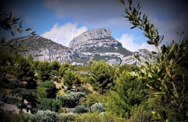 Au temps des secrets guest room breakfast included