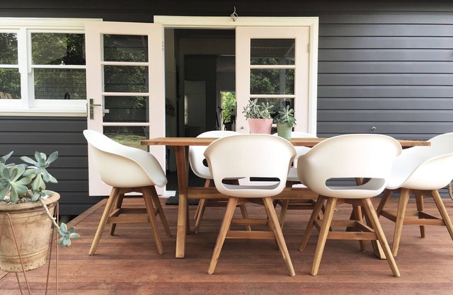 AUDREY'S Five Star Cottage in great central location