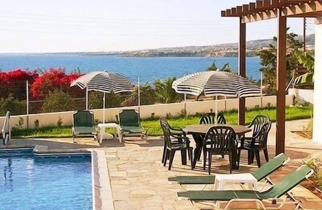 Aura Holiday Villas