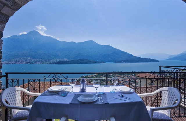 Aurora (DMA331) by Interhome