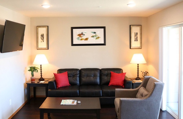Autumn Leaf Suites - Apartment, 1 Bedroom