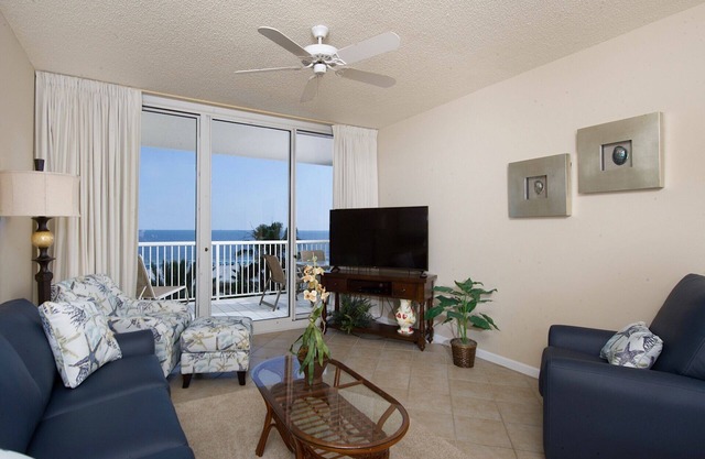 AVALON 505- 2 BR 2.5BATH OCEANFRONT-AMAZING VIEWS